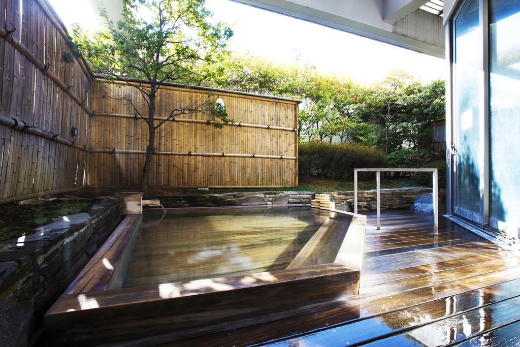 Kofu Kinenbi Hotel Eksteriør bilde